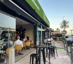 Otras cocinas internacionales Noa Lounge & Gourmet