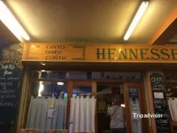 Other European cuisines Hennessey's Irish Pub