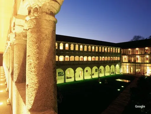 Otras cocinas españolas Parador de Santo Estevo. Restaurante Dos Abades