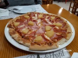 Asador Pizzería y Churrasquería Mónica