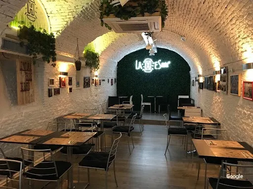 Beste Kokapenak Espainiarra LA H ES MUDA