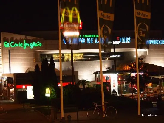 Janari Azkarra McDonald's - Campo de las Naciones