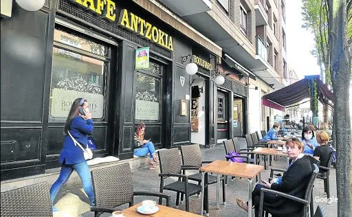 Vegetarian Boulevard Café Antzokia