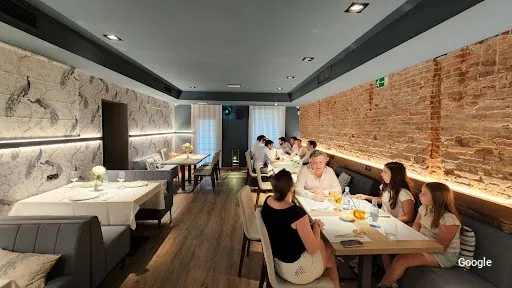 Other Spanish cuisines Restaurante Casa Maire