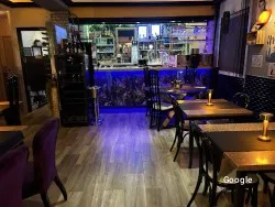 Mediterránea Bar Restaurant Enrique's