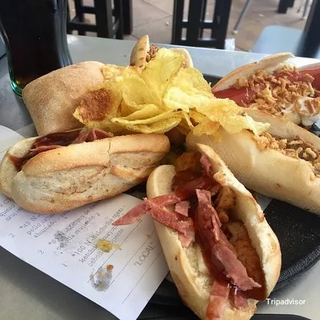 Janari Azkarra Cervecerías La Sureña y 100 Montaditos - Sambil Oulet