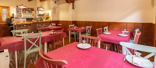 Mediterranean Restaurante DeCasa
