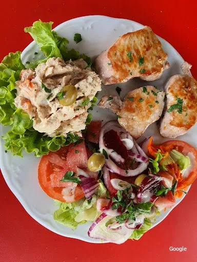 Other international cuisines Punto Azul