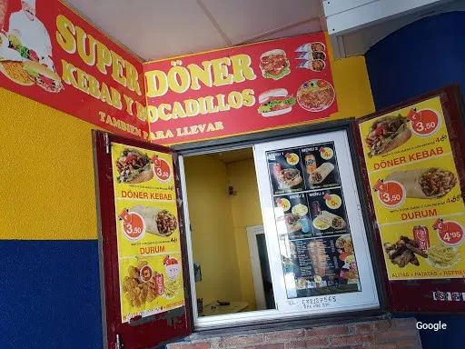 Vegetariana SUPER DONER KEBAB Y BOCADILLOS