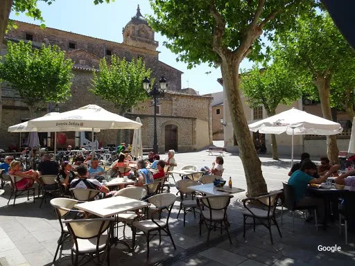 Vegetariana Bar Sa Plaça