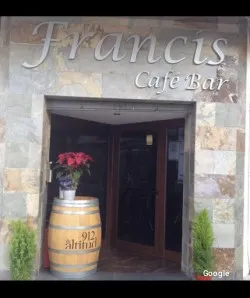 Vegetariana Cafe Bar Francis
