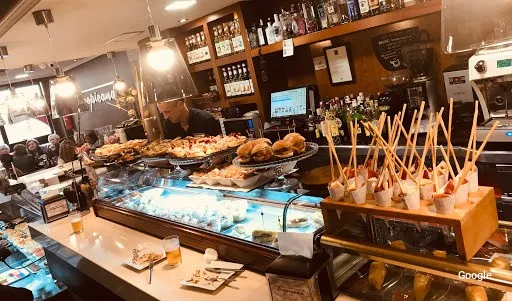 Altres cuines espanyoles Cafeteria Tropicana