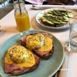 Otras cocinas españolas Carmencita Cafe