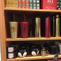 Outras cociñas Starbucks - Rivas Futura