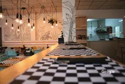 Fusión CHES Burger & Bar