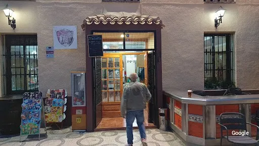 Pasta y Pizzería La cuina d‘Oti i Alex