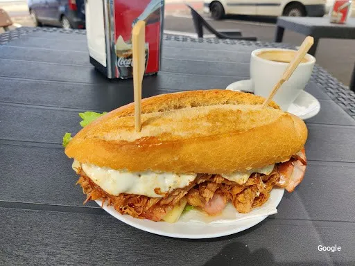 Vegetariana Autobar Chirifú