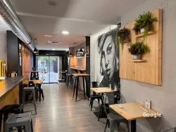 Americana Bad Food Bar