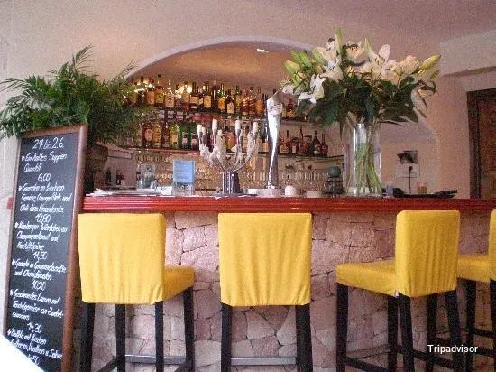 Mediterranean Valverde Restaurant