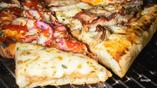 Pasta and Pizza Pizzeria Al Punt