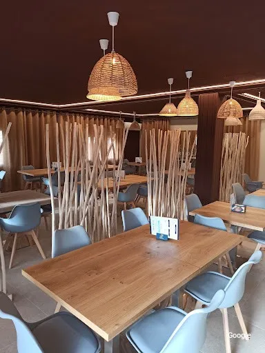 Otras cocinas españolas Cafeteria Charlie