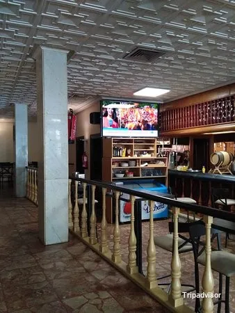 Vegetariana Tote's Bar