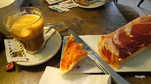 Vegetariana Cafetería La Bóveda