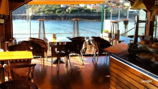 Mediterrània Cafetería El Puerto - Las mejores vistas de Luanco