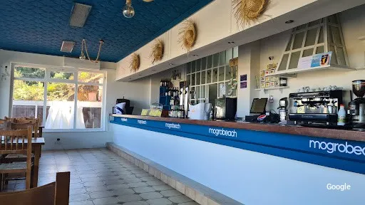 Vegetariana Mogrobeach terraza