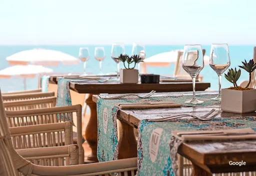 Braseria NUI Beach