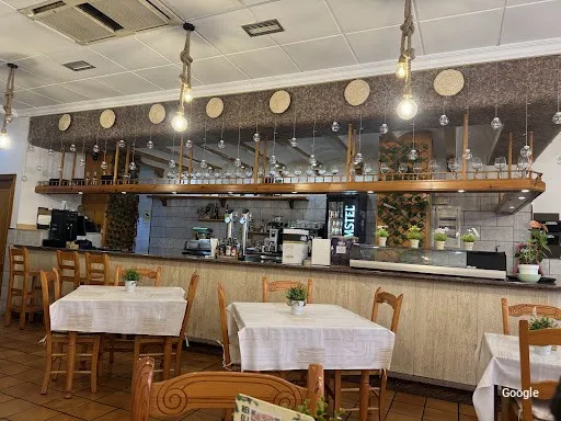 Barazki Jana MOKA Restaurant Café