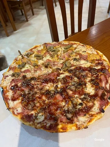 Vegetariana Meson Adro
