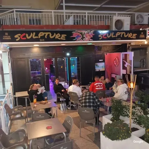 Altres cuines espanyoles Sculpture bar benidorm