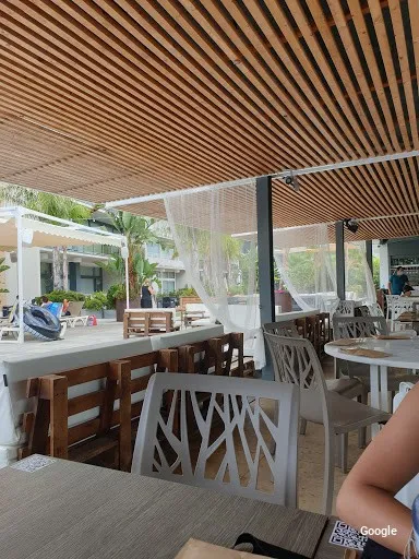 Vegetariana Air grill Pool