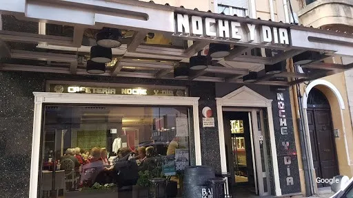 Vegetariana Vinoteca Cafetería Noche y Día