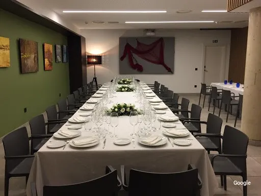 Vegetarian Restaurante El Mot
