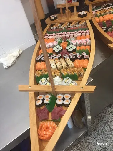 Giapponese Me Too Sushi Buffet