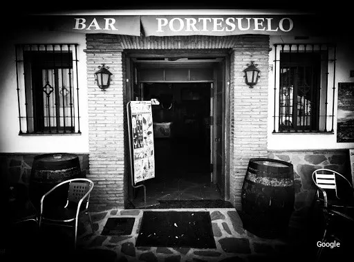 Otras cocinas internacionales El Portesuelo Bar & Restaurant