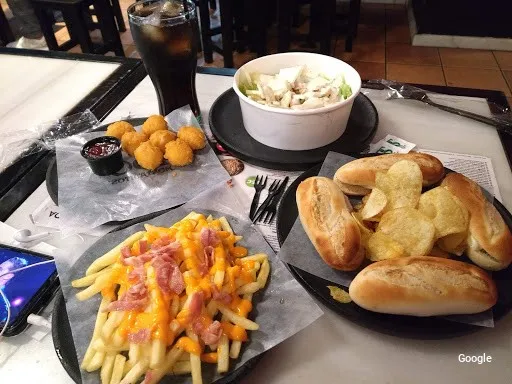 Janari Azkarra 100 Montaditos - Juan Carlos I