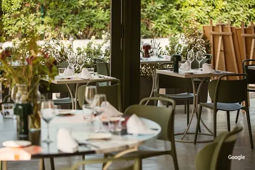 Vegetariana Plant Veggie Bistrot by Can Domingo