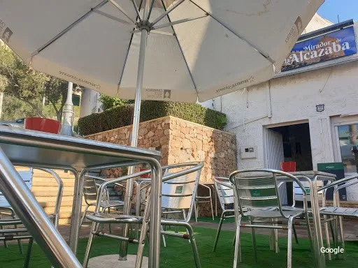 Beste Kokapenak Espainiarra Mirador de la Alcazaba