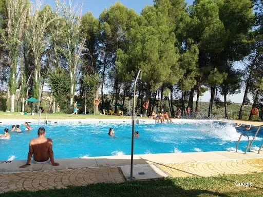 Vegetariana Piscina Municipal de Santaella