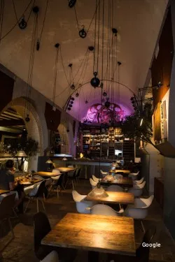 Asiática Silos 19 Restaurante