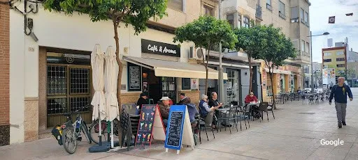 Vegetariana Café & Aroma Bar