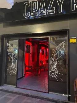 Japonesa Crazy Rabbit Restaurant / Bar