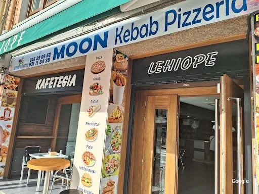 Vegetarian Moon kebab pizzería