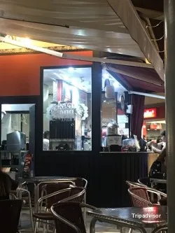 Comida rápida 100 Montaditos - Ramon Gallud