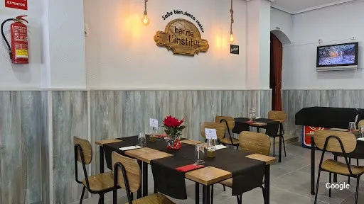 Vegetariana Bar Restaurant L'Institut
