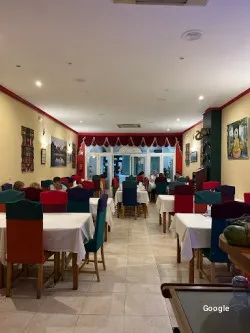 Asiática Everest Tandoori Restaurant