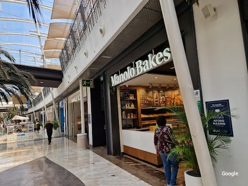 Comida rápida Manolo Bakes Islazul